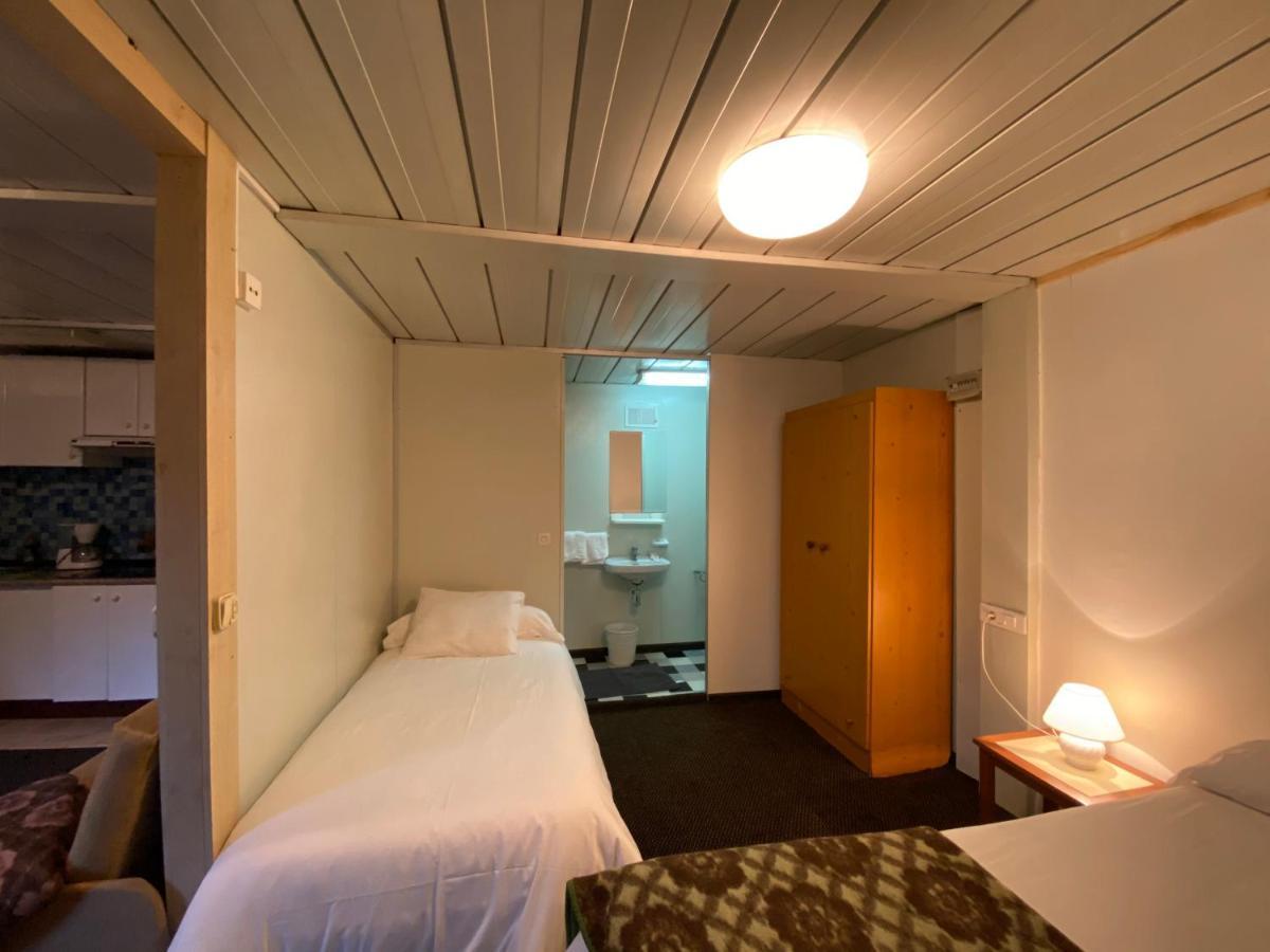 Pension Compostela Inn Cacheiras 외부 사진