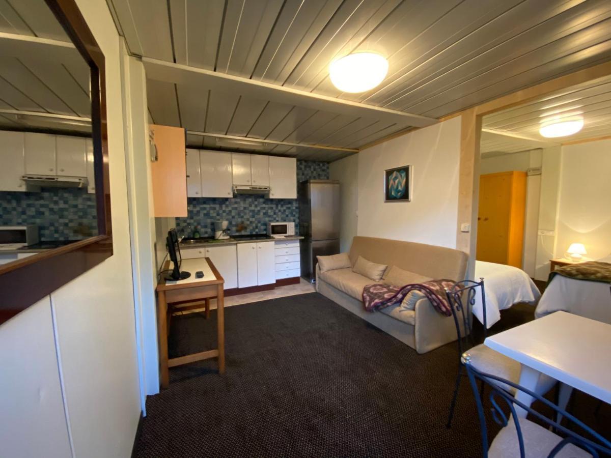 Pension Compostela Inn Cacheiras 외부 사진